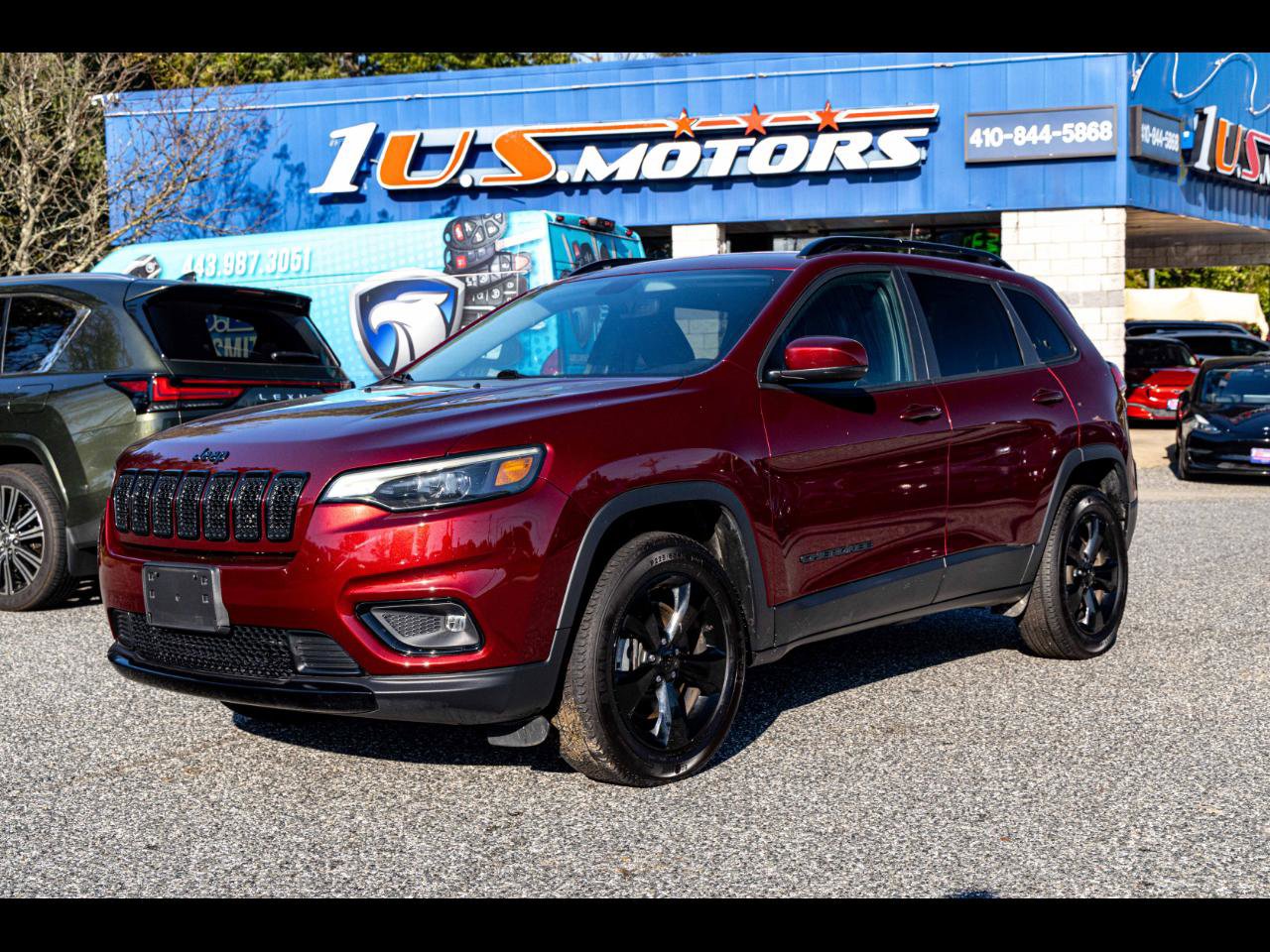 Used 2020 Jeep Cherokee Latitude Plus AWD/4WD image 1
