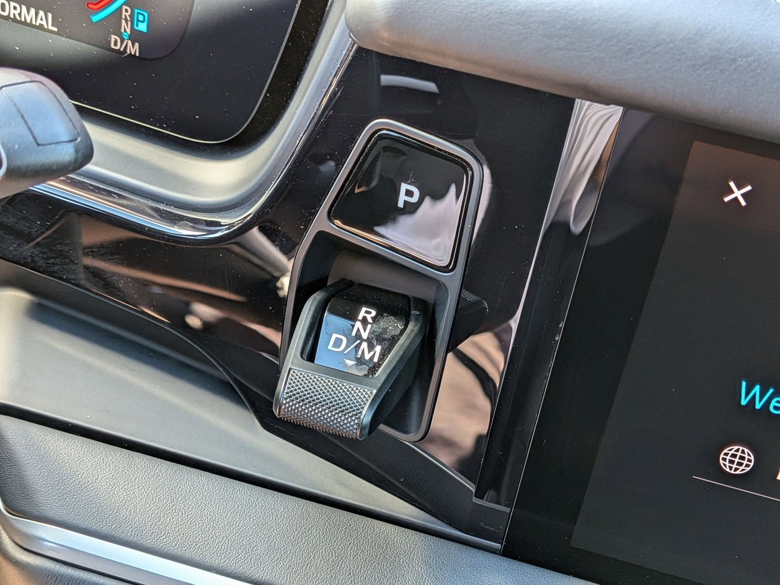 Certified 2025 Porsche Cayenne GTS image 21