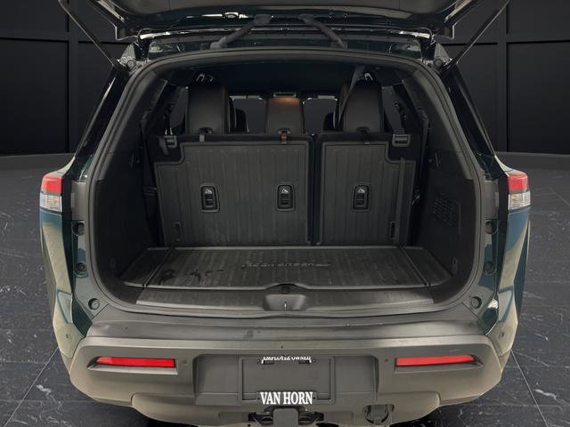 Used 2024 Nissan Pathfinder Rock Creek image 13