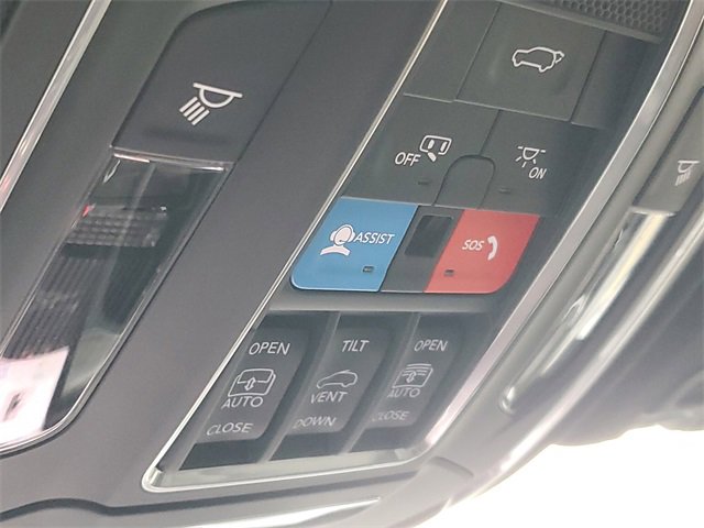 New 2025 Jeep Grand Cherokee Limited w/ Trailer Tow Package image 31