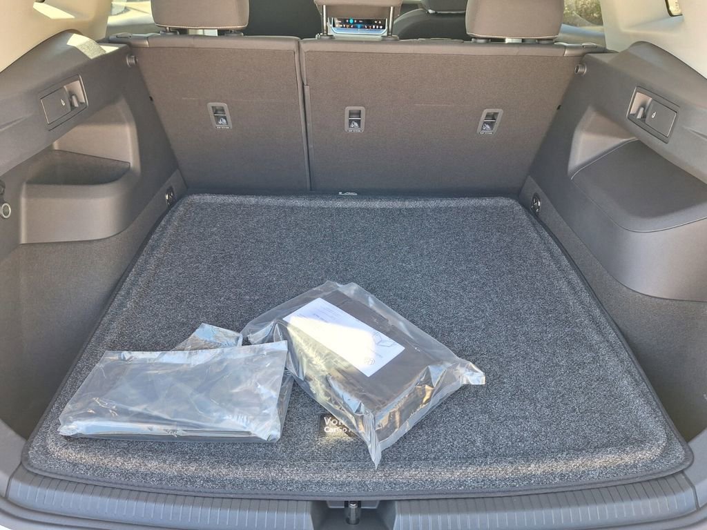 New 2026 Volkswagen Tiguan S image 23