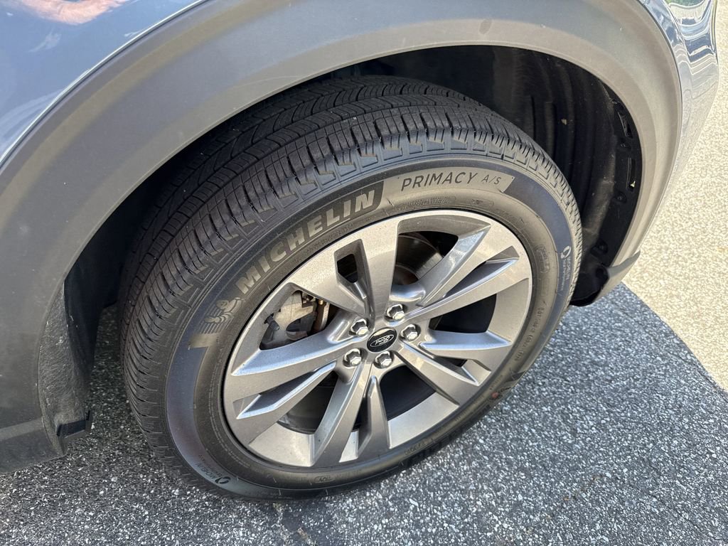 Used 2025 Ford Explorer Active w/ Active Comfort Package AWD/4WD image 23