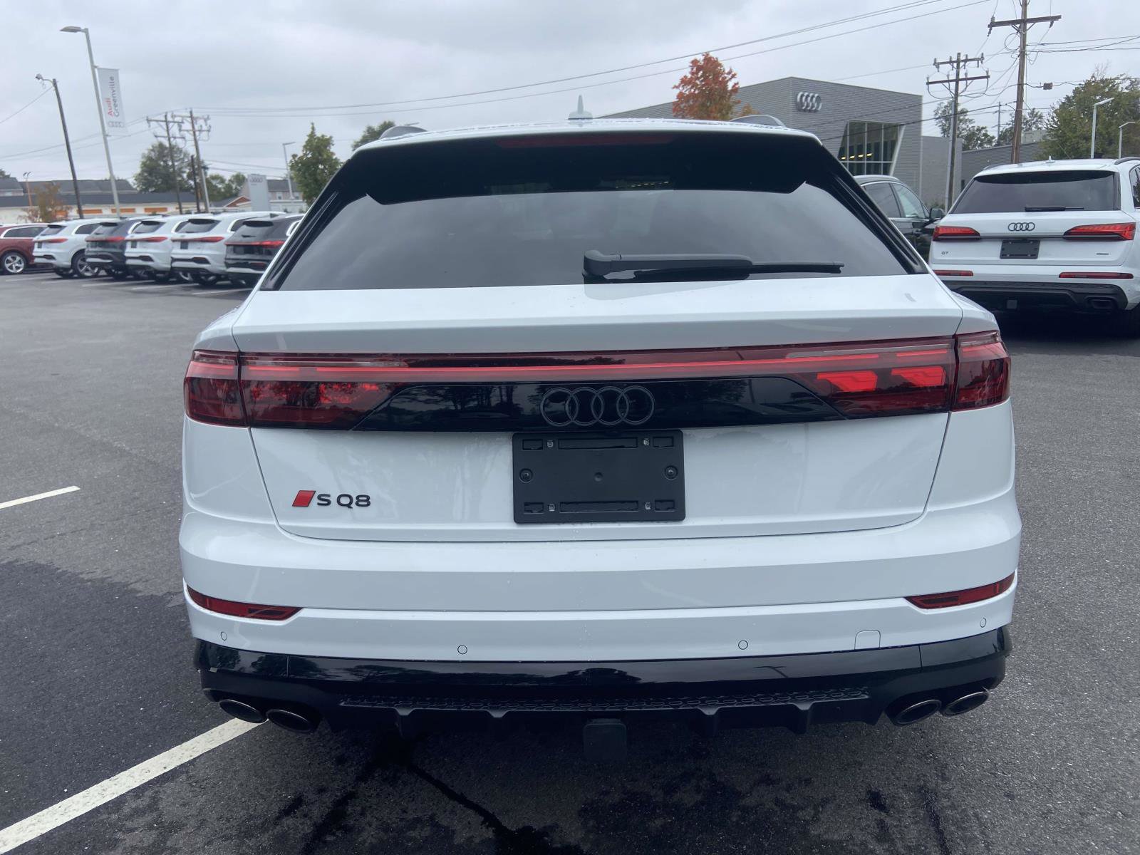 New 2026 Audi SQ8 Prestige image 8