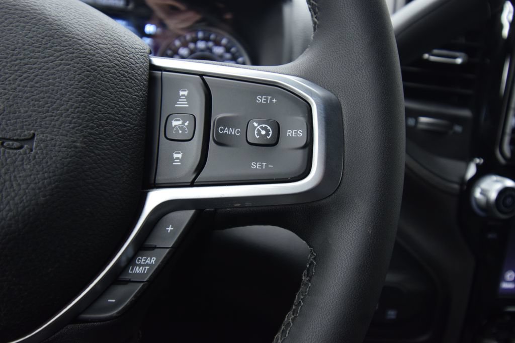 New 2026 RAM 5500 Tradesman AWD/4WD image 31