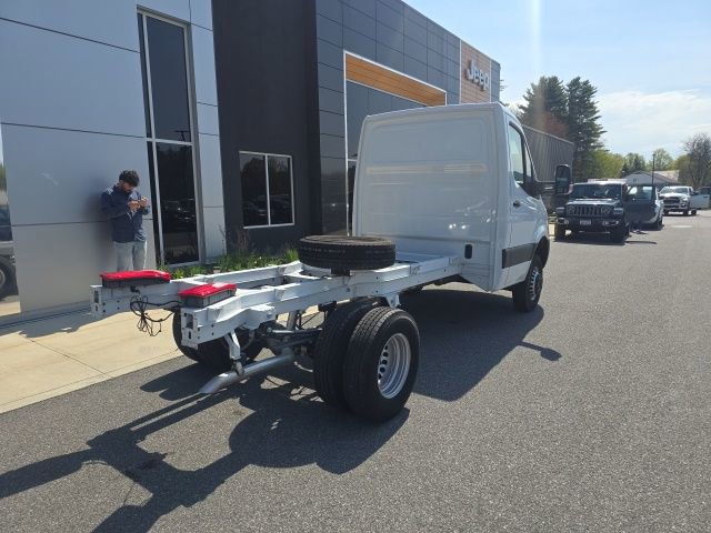 Used 2023 Mercedes-Benz Sprinter 3500 image 6