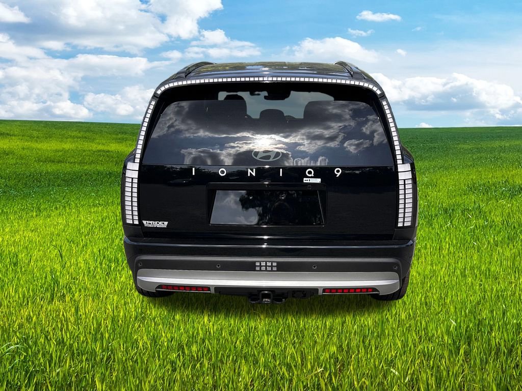 New 2026 Hyundai Ioniq 9 S image 5