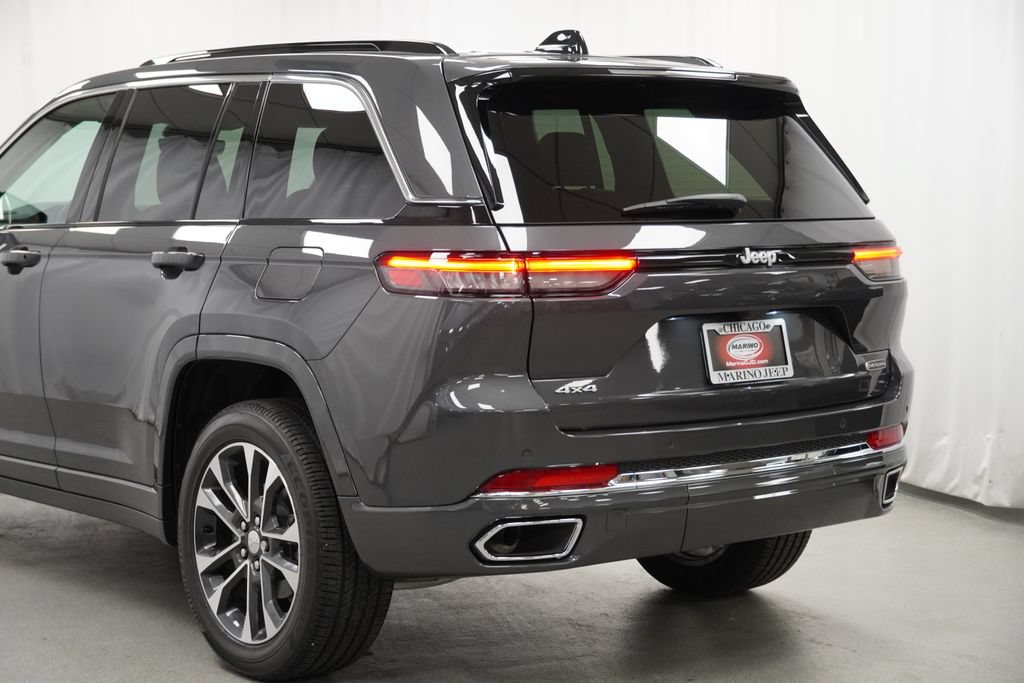 Certified 2025 Jeep Grand Cherokee Overland w/ Trailer Tow Package AWD/4WD image 13