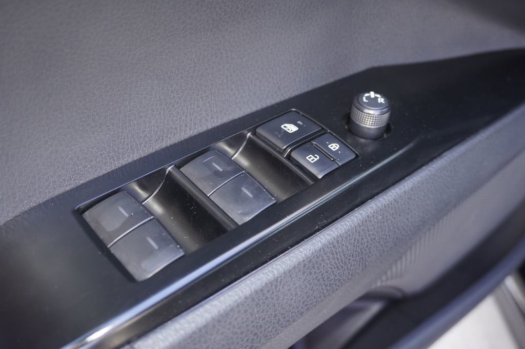Certified 2025 Toyota Camry SE image 12
