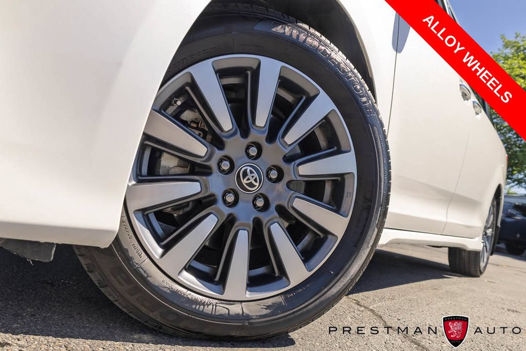Used 2020 Toyota Sienna Limited FWD image 15