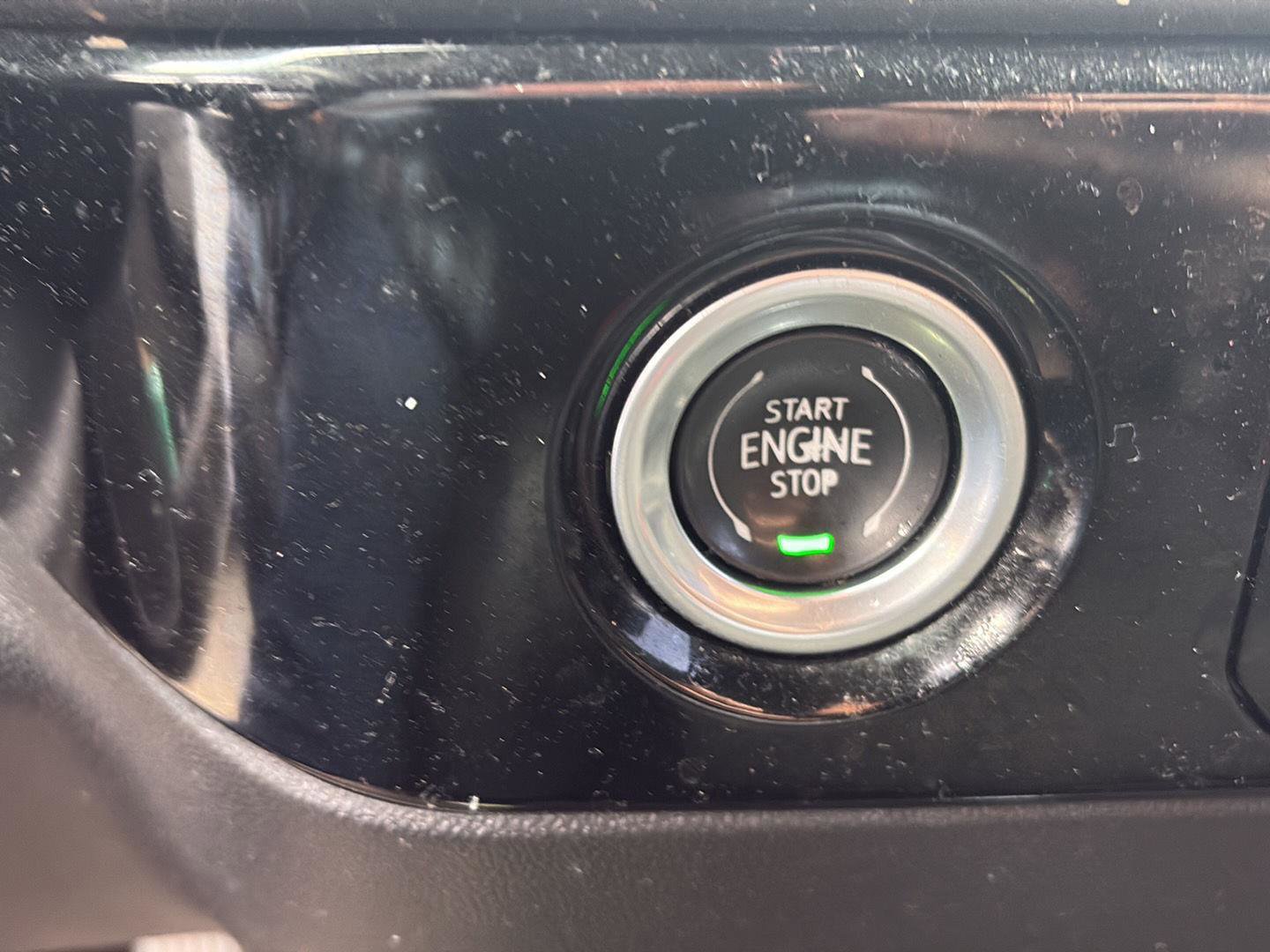 Used 2022 GMC Sierra 1500 SLE image 12