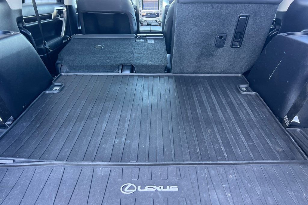 Used 2018 Lexus GX 460 w/ Navigation Package AWD/4WD image 12