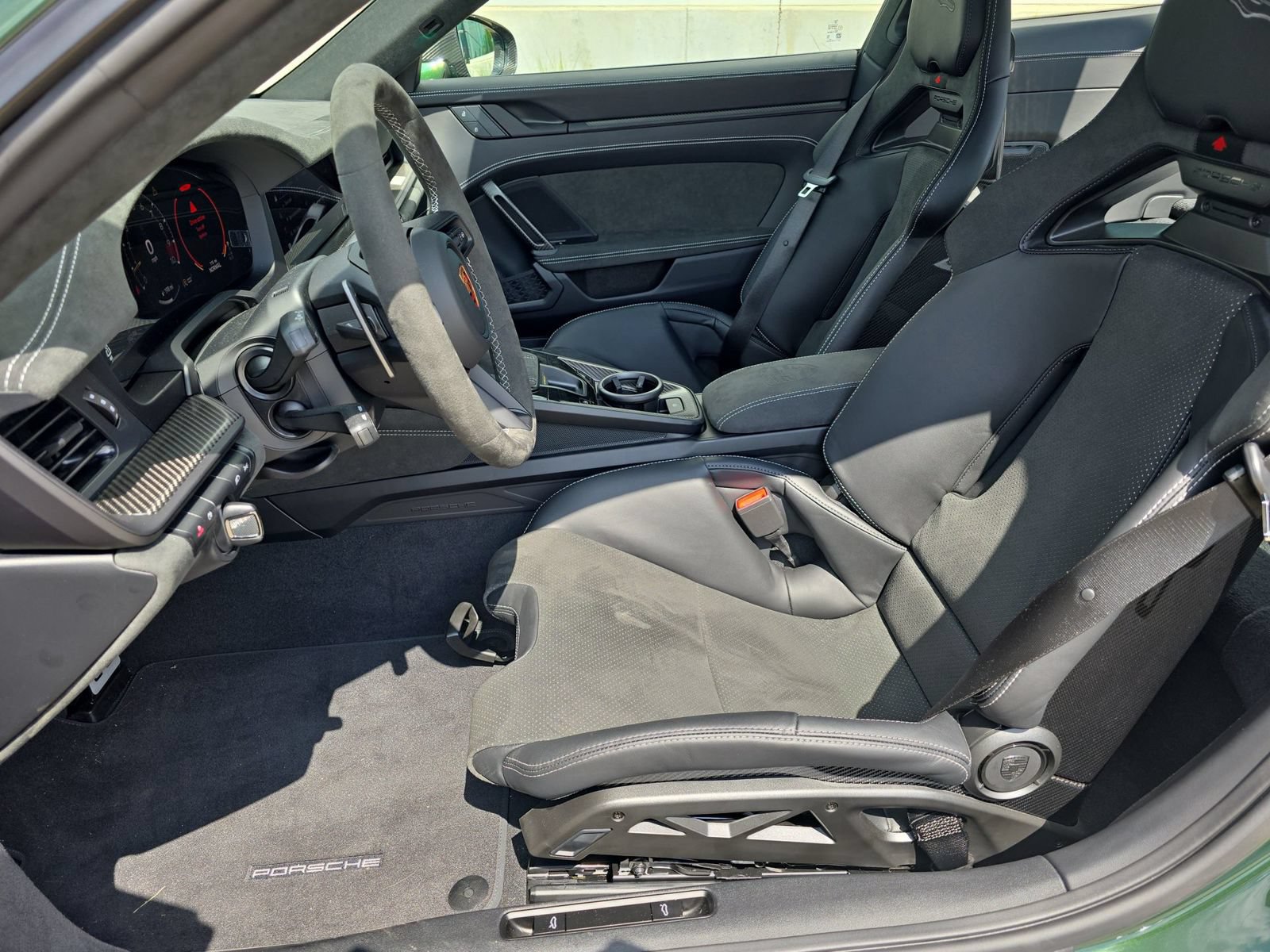 Used 2026 Porsche 911 GT3 RWD image 5