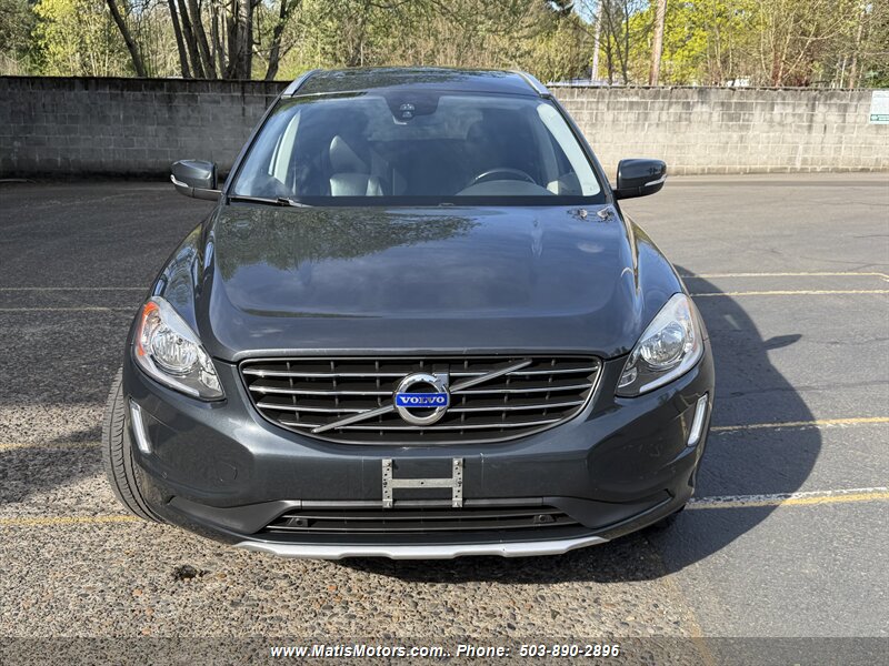 Used 2015 Volvo XC60 T5 Premier w/ Proximity Package FWD image 2