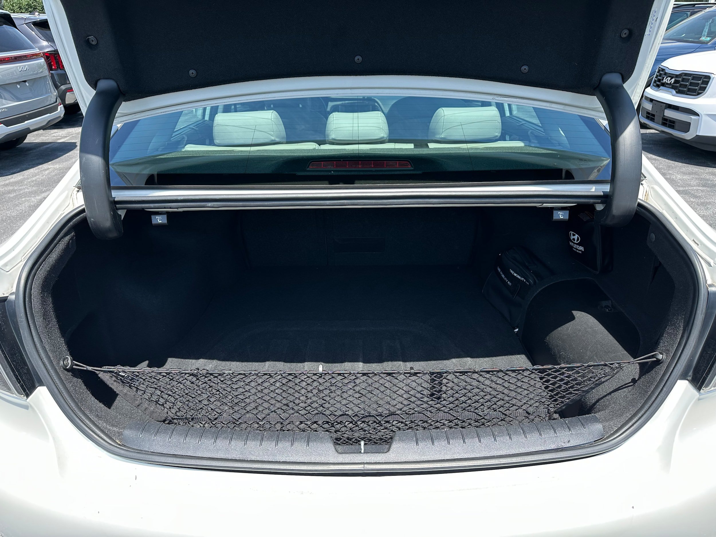 Used 2017 Hyundai Sonata Limited FWD image 10