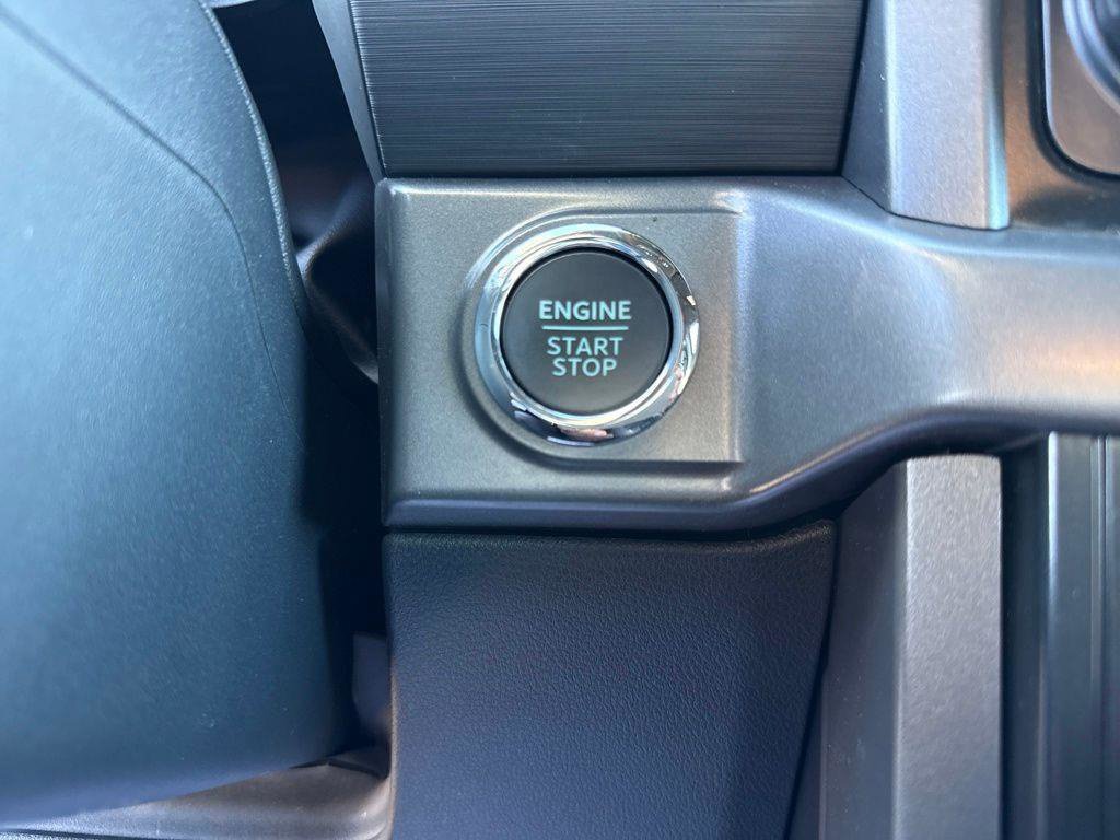 New 2026 Ford F150 XLT w/ Equipment Group 302A MID AWD/4WD image 34