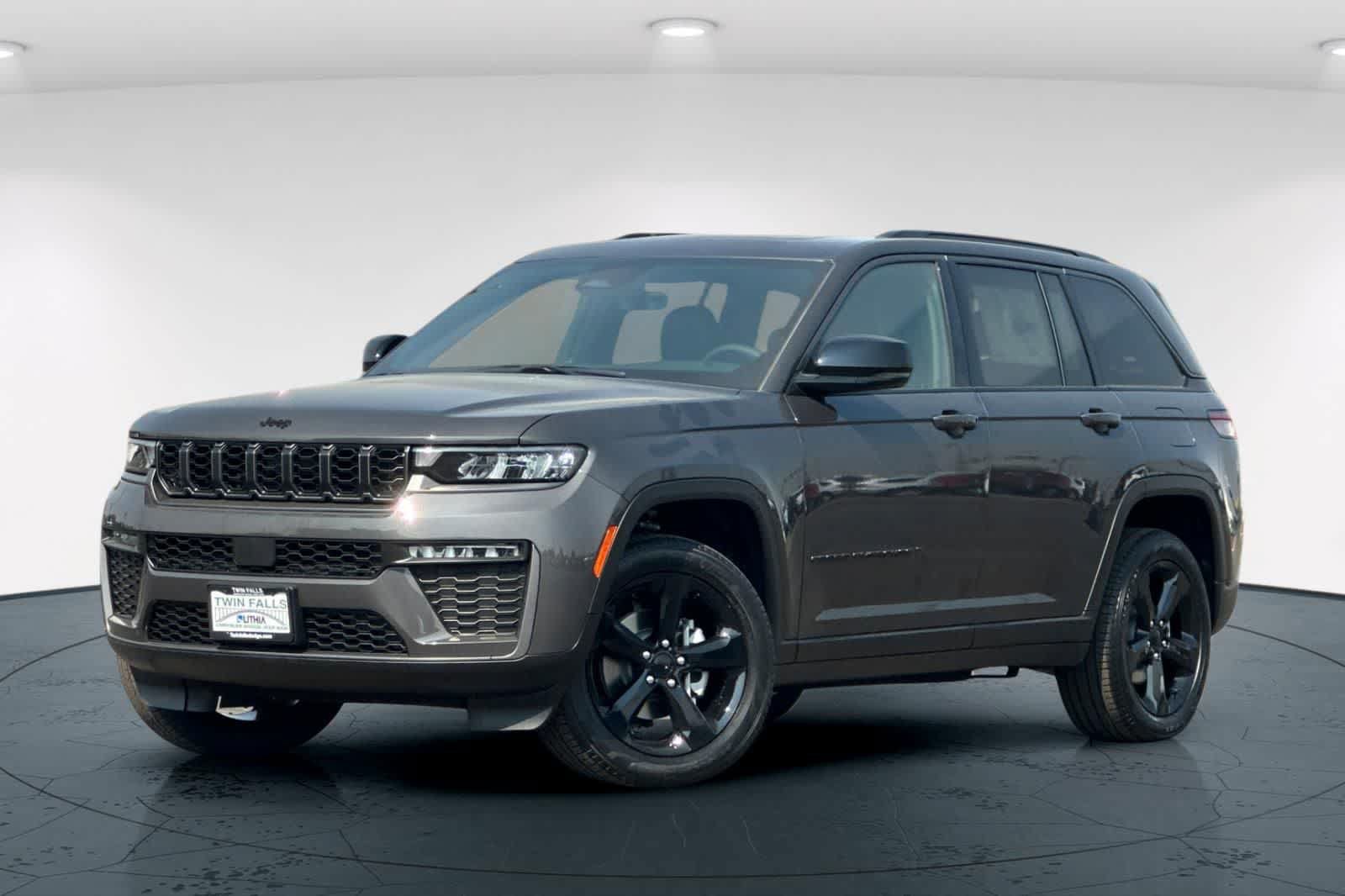 New 2026 Jeep Grand Cherokee Limited w/ Limited Altitude Package