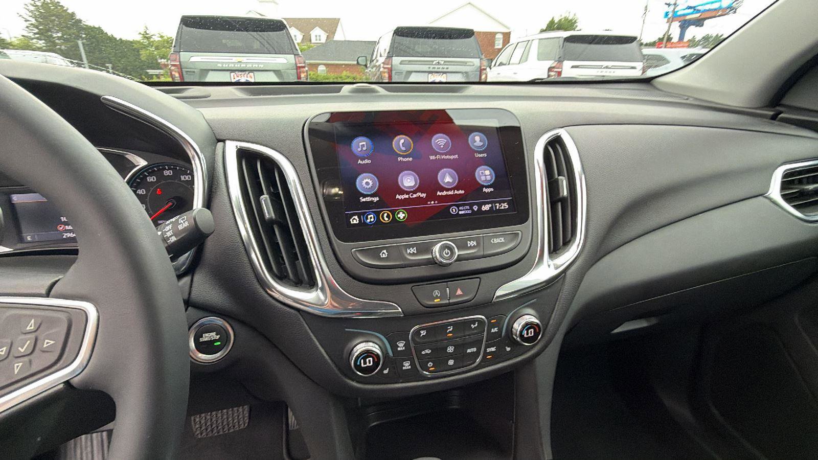Used 2024 Chevrolet Equinox LT AWD/4WD image 4
