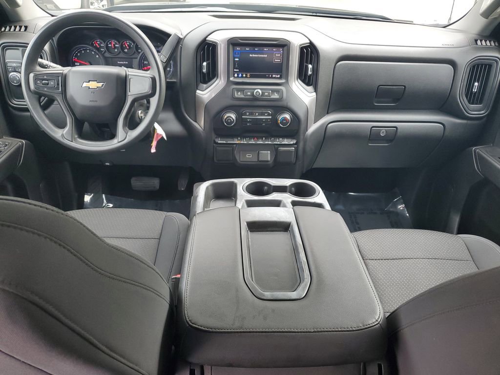 Used 2020 Chevrolet Silverado 1500 Custom w/ Custom Value Package RWD image 10