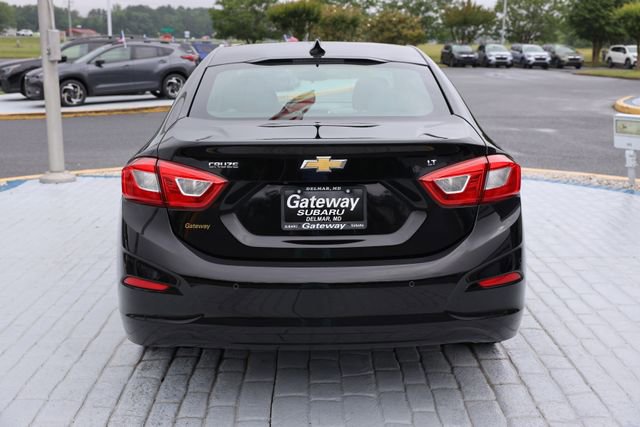 Used 2019 Chevrolet Cruze LT w/ Sun And Sound Package FWD image 4