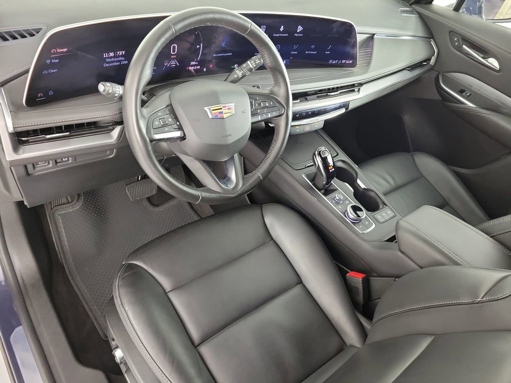 Certified 2025 Cadillac XT4 Premium Luxury image 17