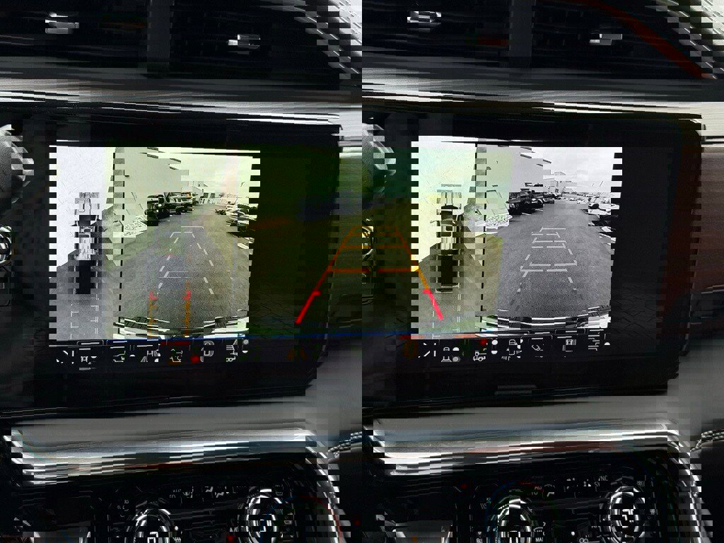 Used 2026 GMC Sierra 2500 Denali Ultimate image 11