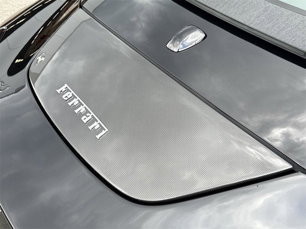 Used 2025 Ferrari Roma Spider image 34