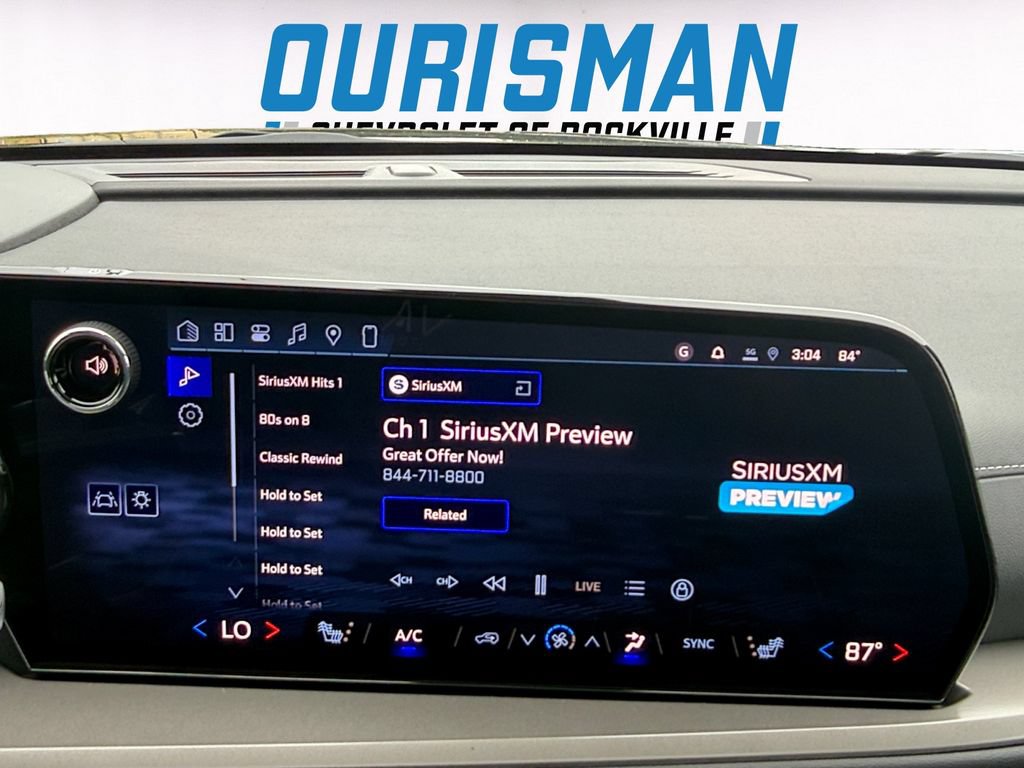 New 2026 Chevrolet Traverse LT w/ Sun and Wheel Package FWD image 14
