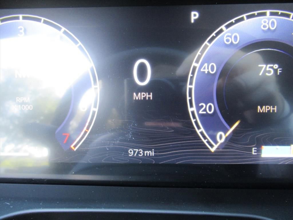 Used 2025 Jeep Grand Cherokee L Laredo w/ Luxury Tech Group I image 26