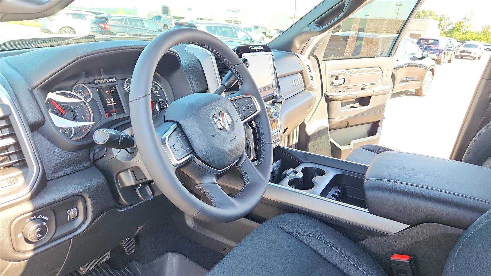 Used 2026 RAM 2500 Big Horn AWD/4WD image 5