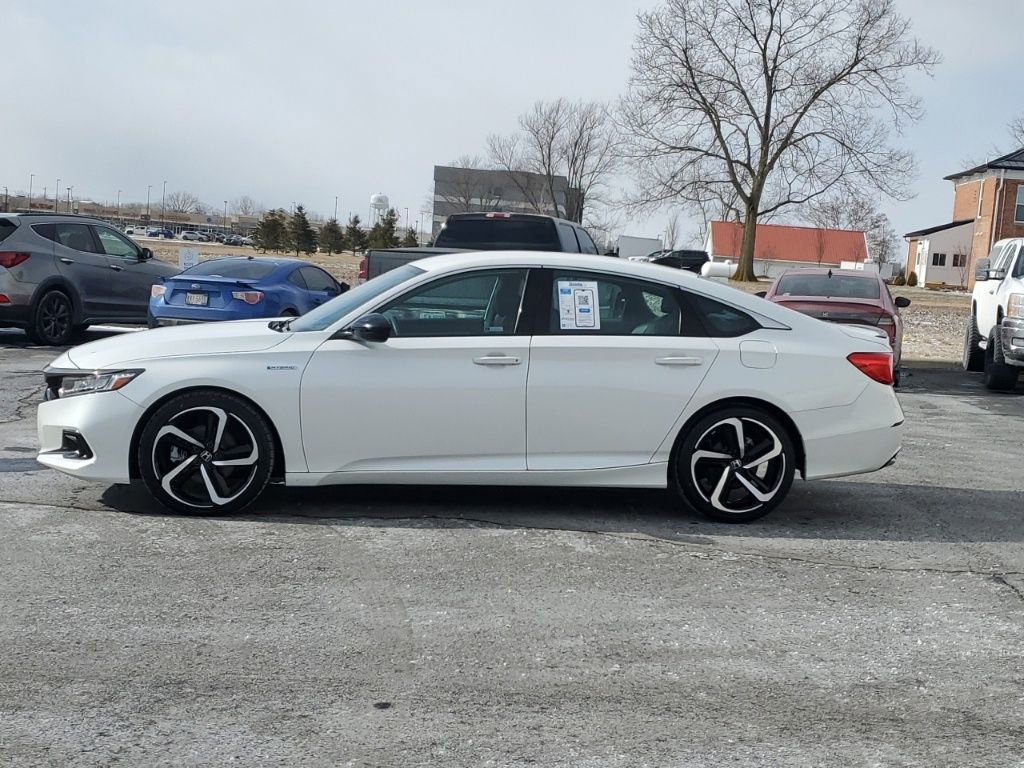 Certified 2022 Honda Accord Sport image 4