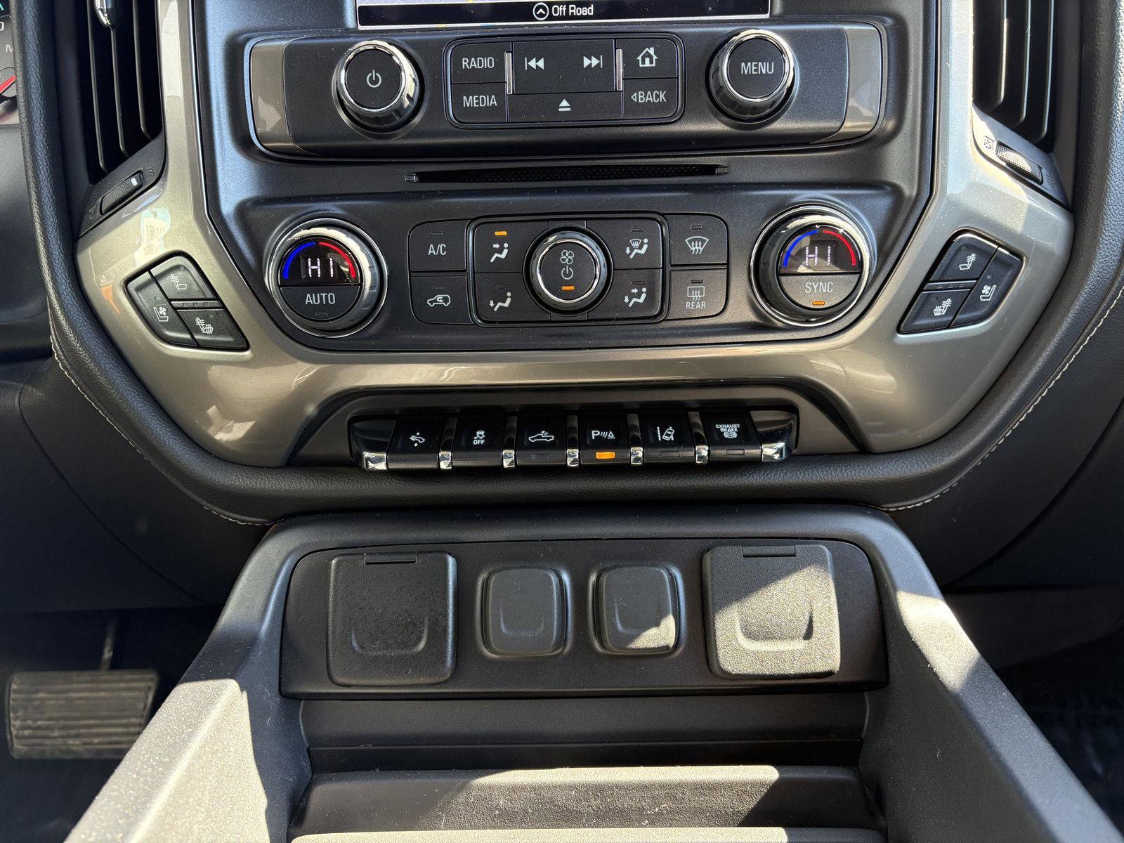 Used 2019 Chevrolet Silverado 3500 High Country image 16