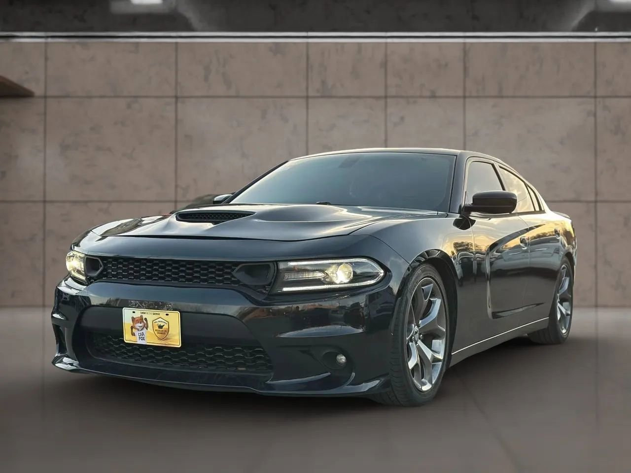 Used 2015 Dodge Charger R/T w/ Plus Group RWD image 2