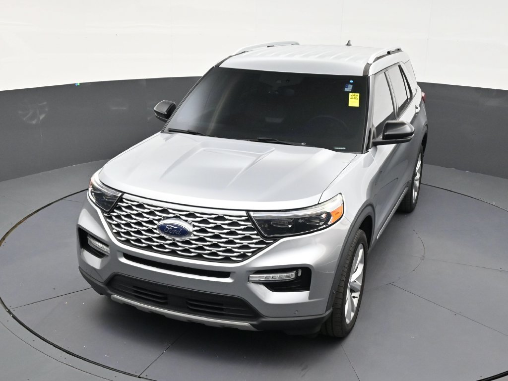 Used 2022 Ford Explorer Platinum w/ Equipment Group 601A AWD/4WD image 19