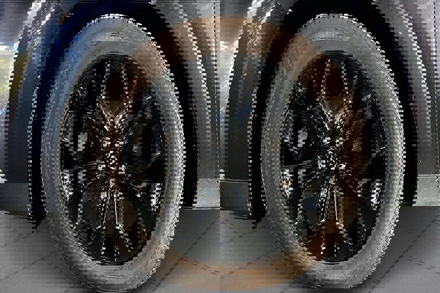 Used 2022 Kia Carnival SX Prestige image 10