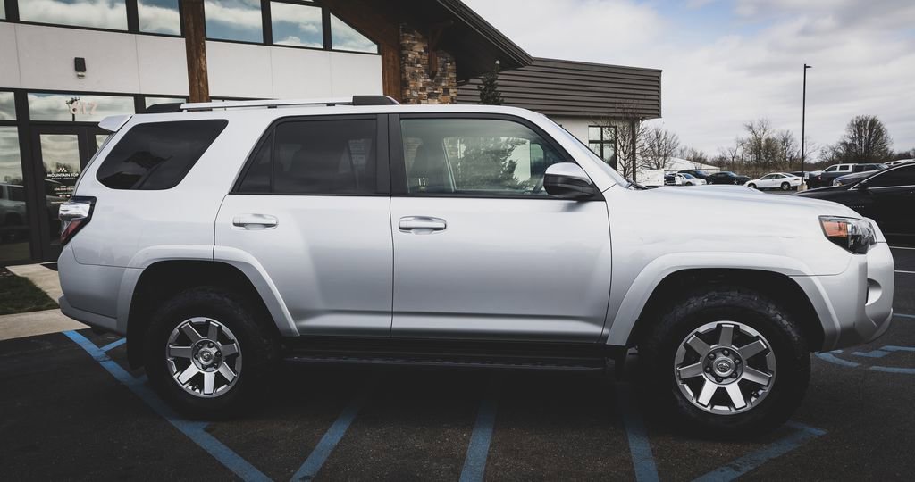 Used 2015 Toyota 4Runner Trail image 26