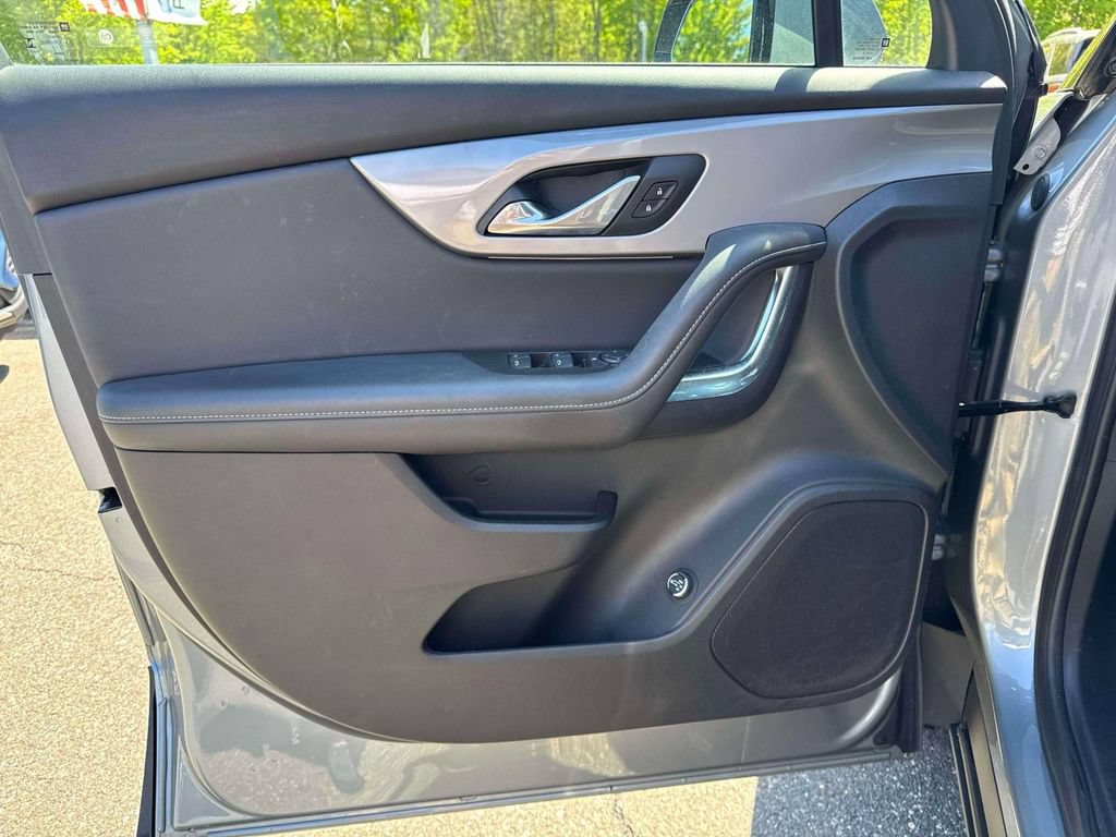 Used 2023 Chevrolet Blazer LT AWD/4WD image 18