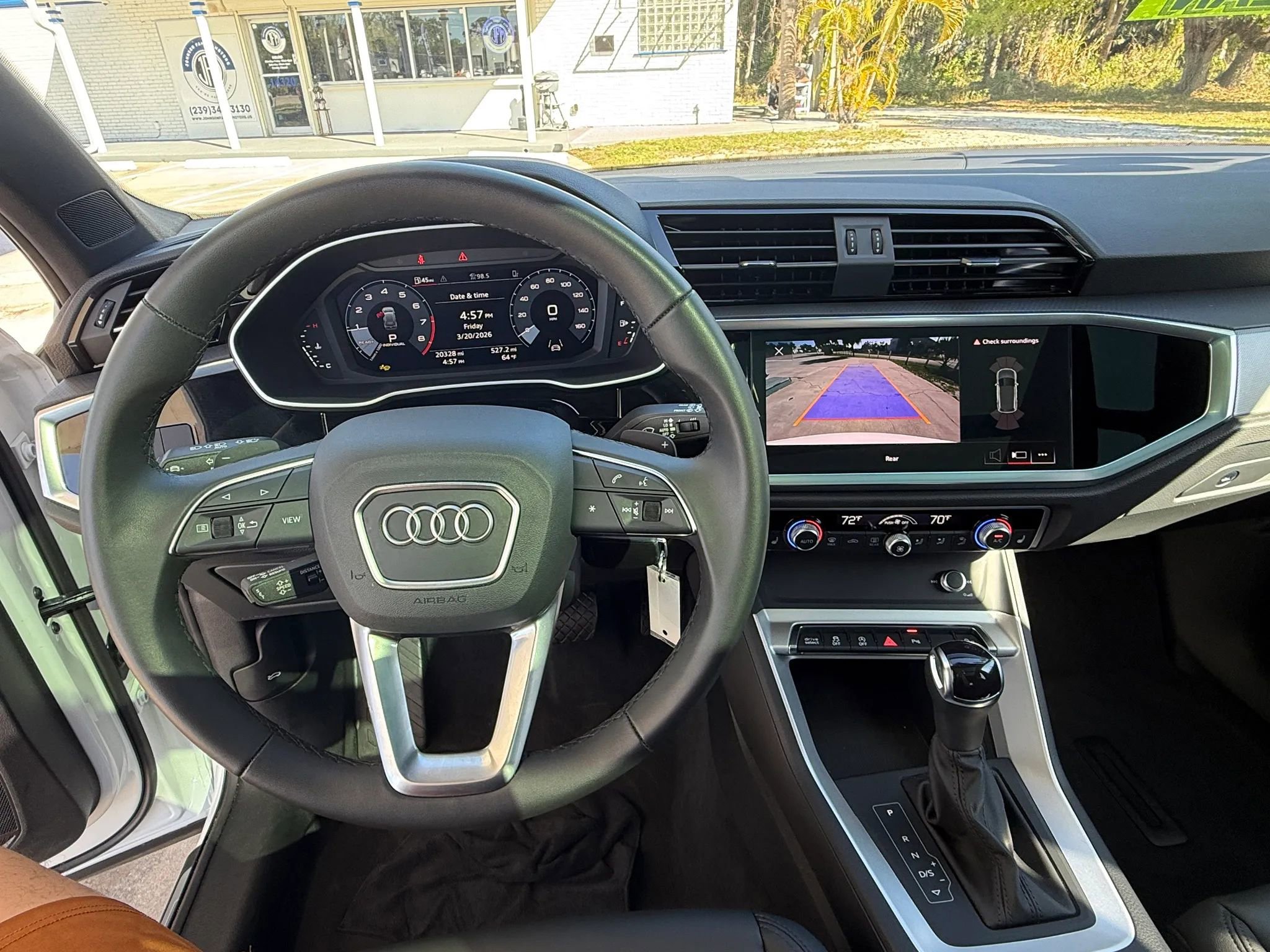 Used 2025 Audi Q3 2.0T Premium image 11