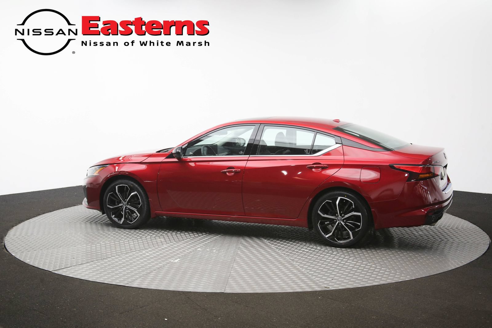 Used 2023 Nissan Altima 2.5 SR w/ SR Premium Package FWD image 61