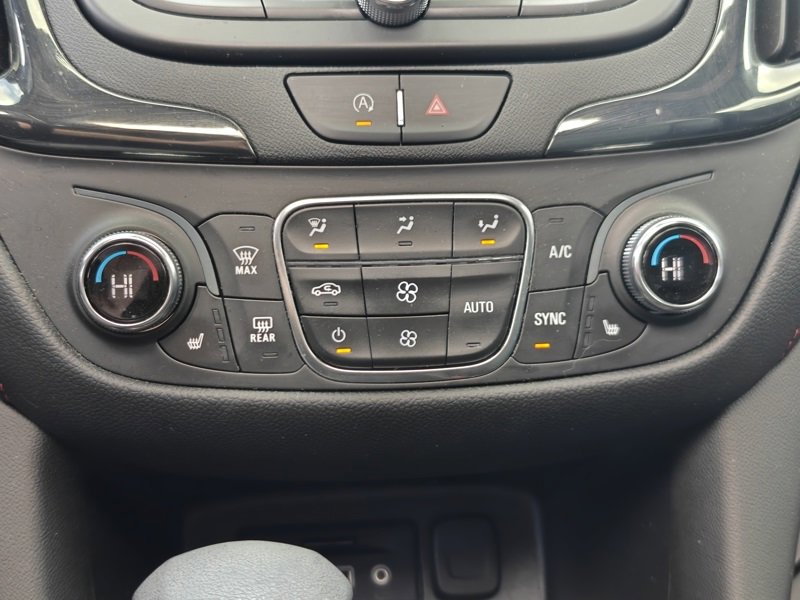 Used 2022 Chevrolet Equinox RS w/ RS Leather Package image 37