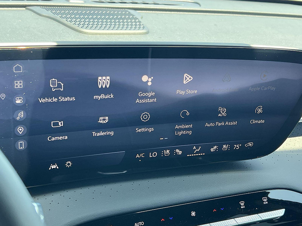 New 2026 Buick Enclave Avenir w/ Super Cruise Package FWD image 16