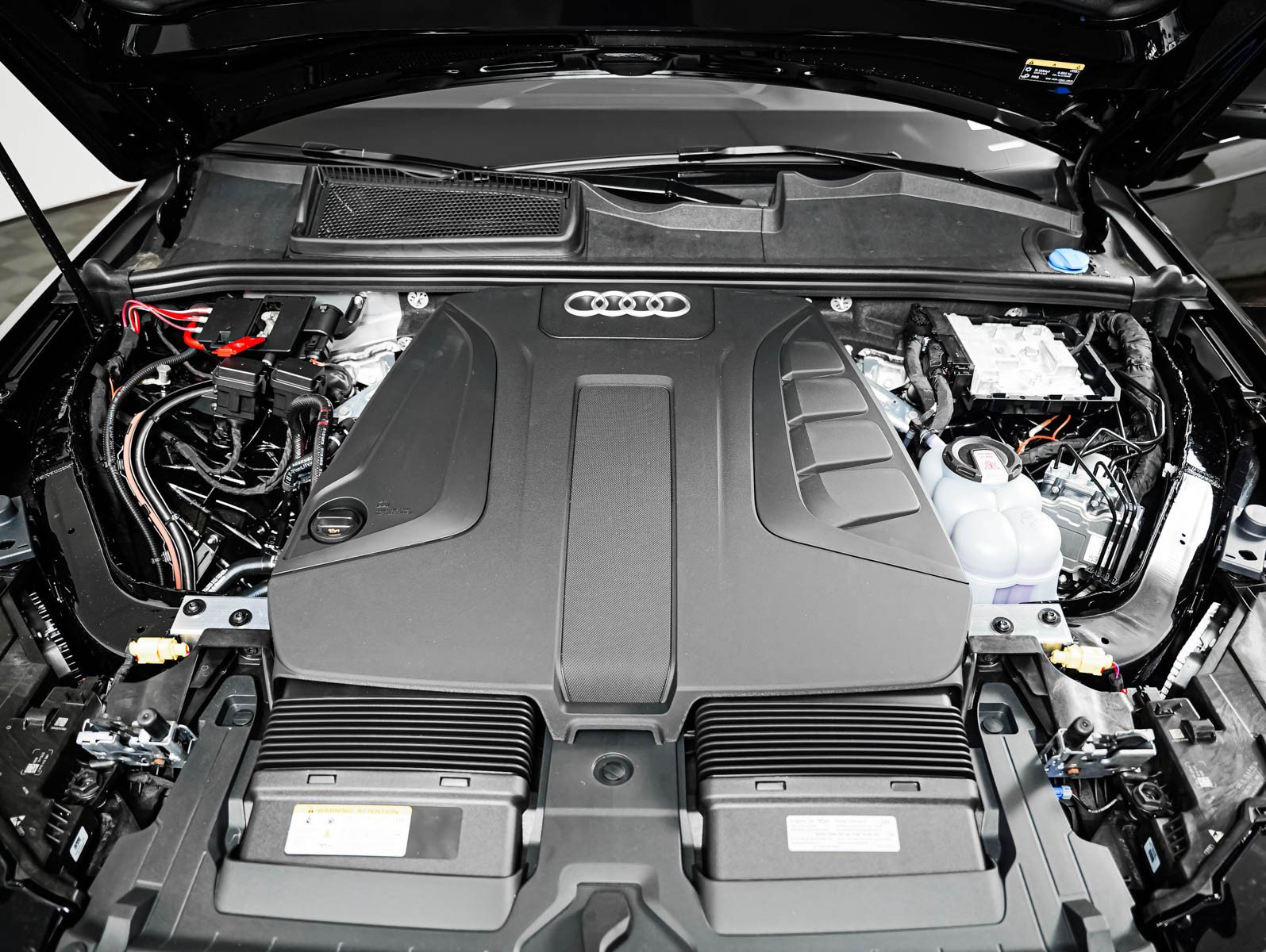 New 2026 Audi Q7 2.0T Premium Plus AWD/4WD image 4