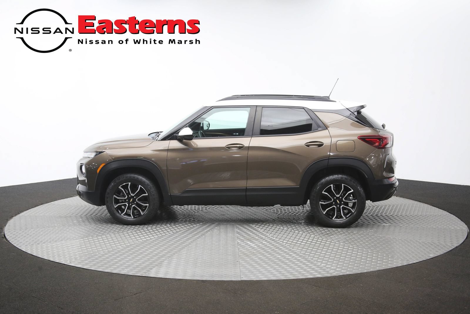 Used 2022 Chevrolet TrailBlazer ACTIV w/ Convenience Package AWD/4WD image 60