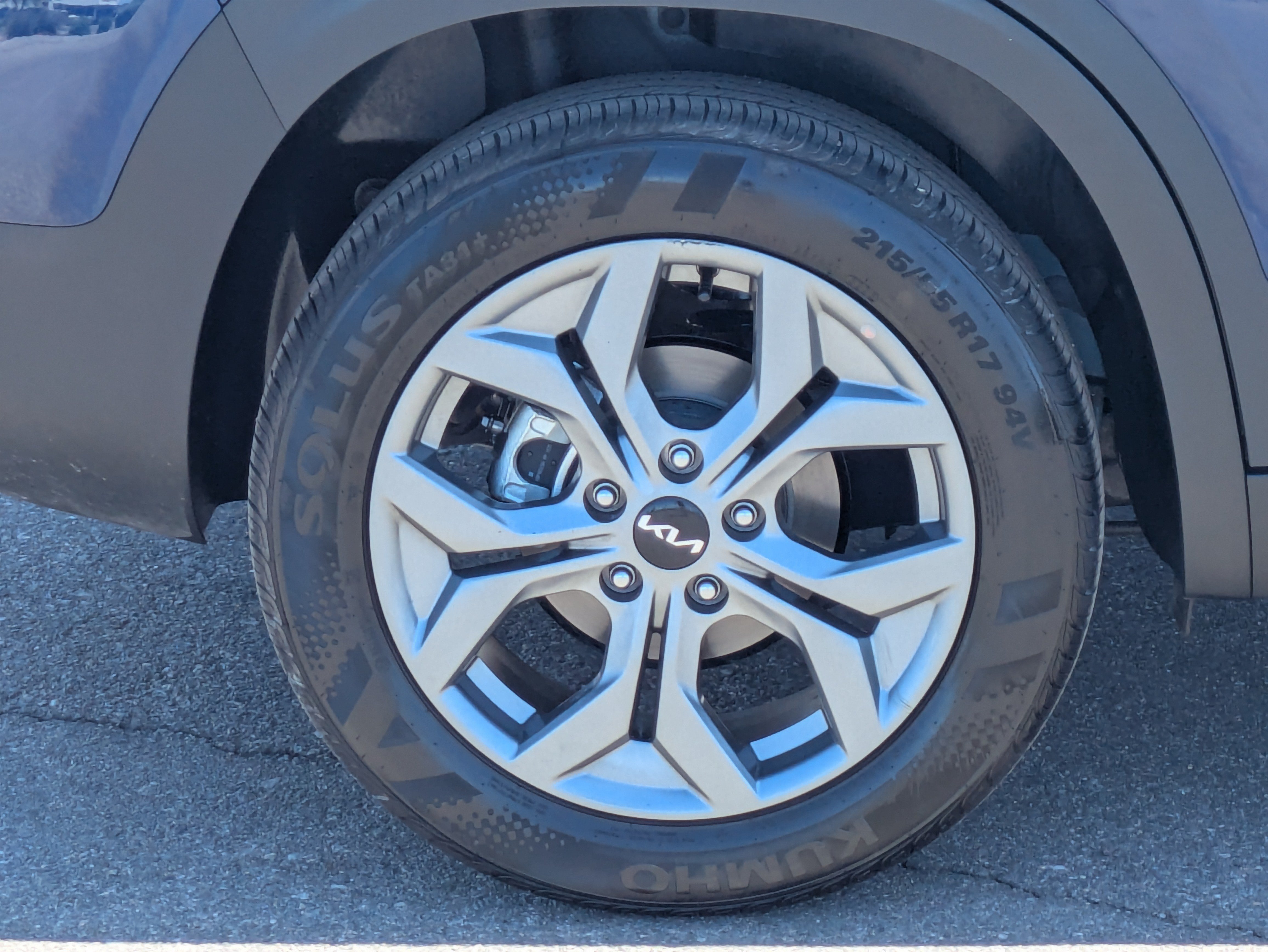 Certified 2026 Kia Seltos LX FWD image 9