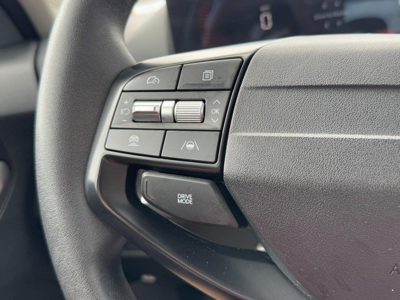 Used 2025 Kia K4 FWD image 15