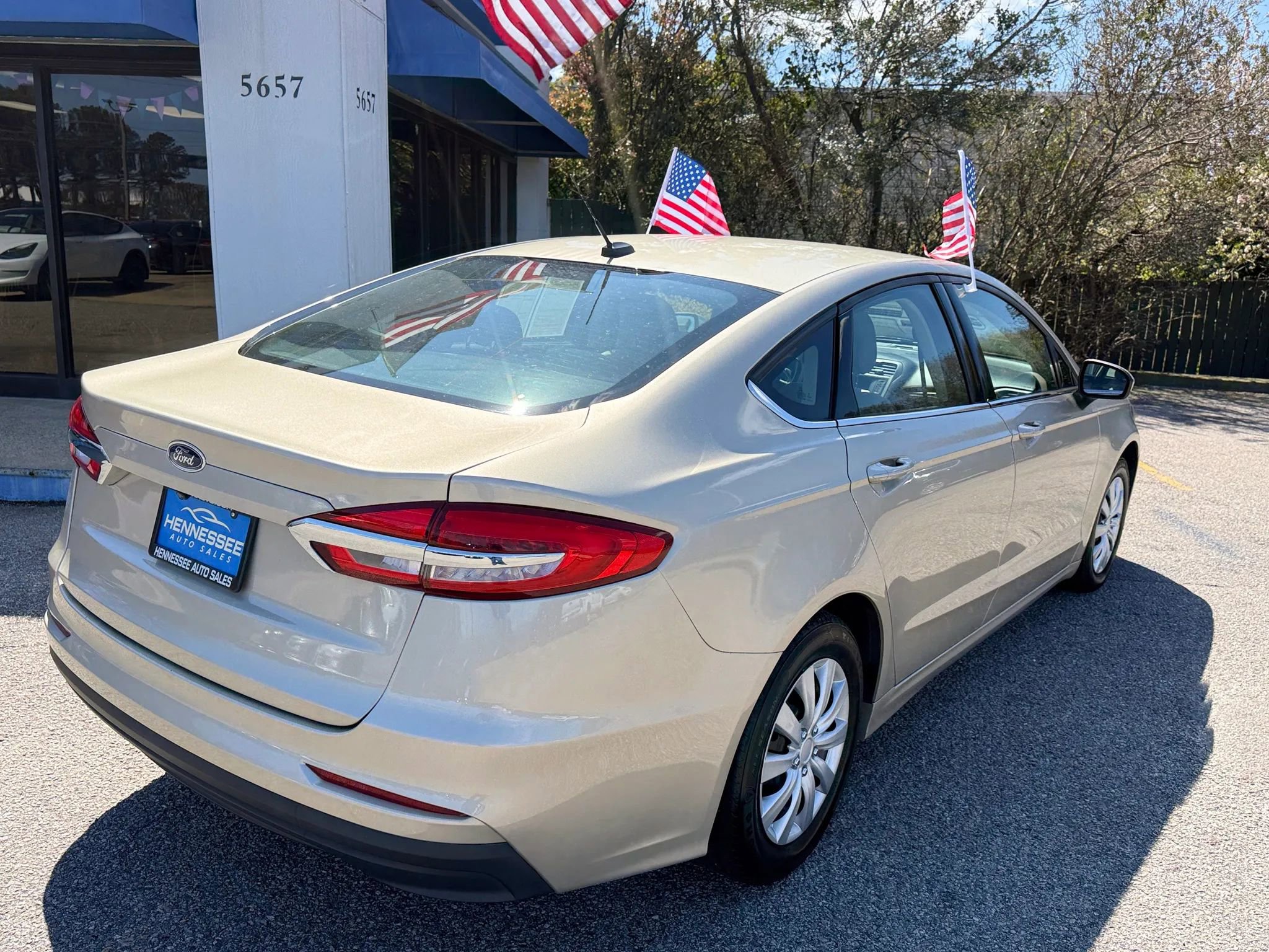 Used 2019 Ford Fusion S image 17
