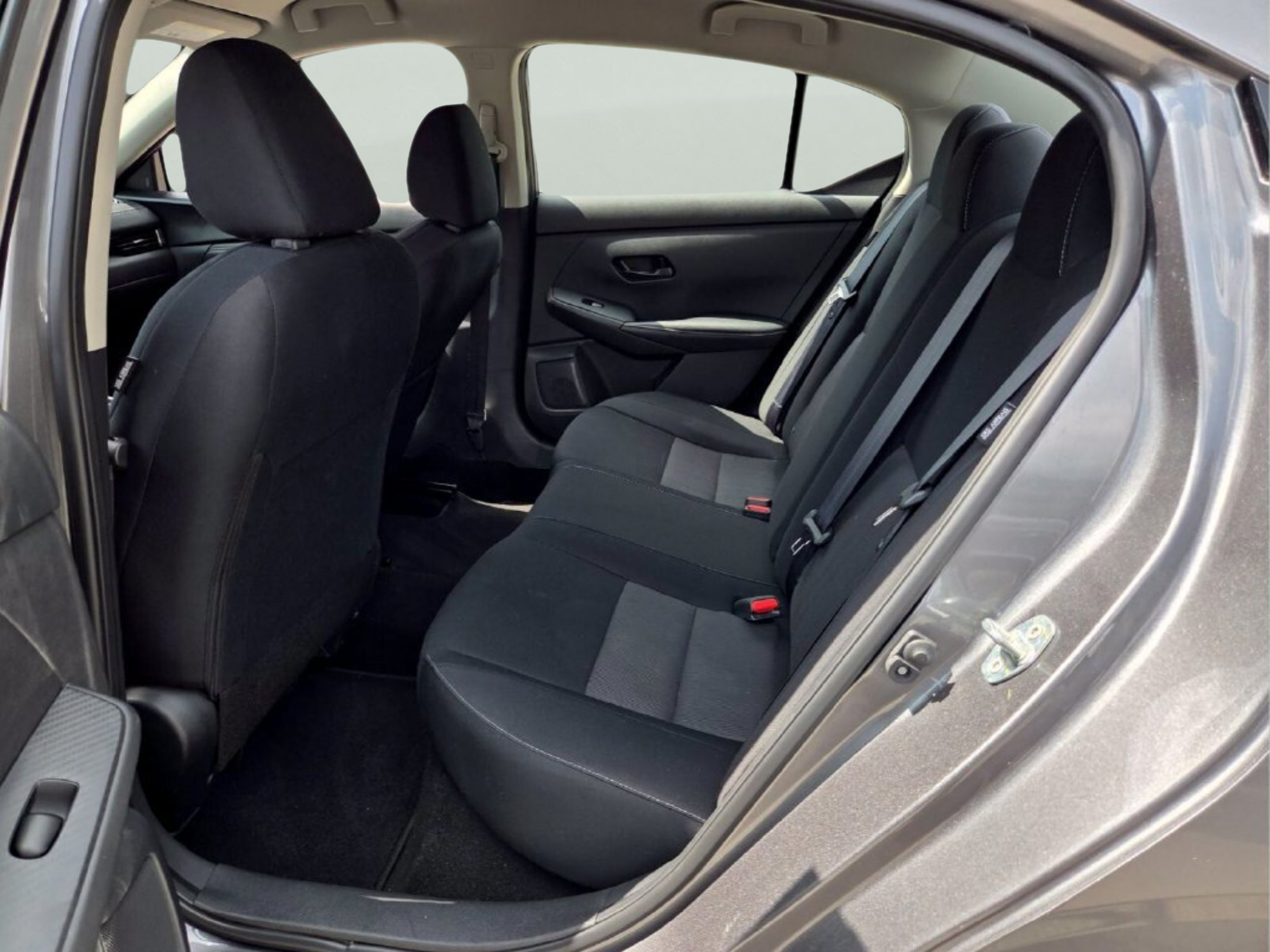 Used 2024 Nissan Sentra SV FWD image 10