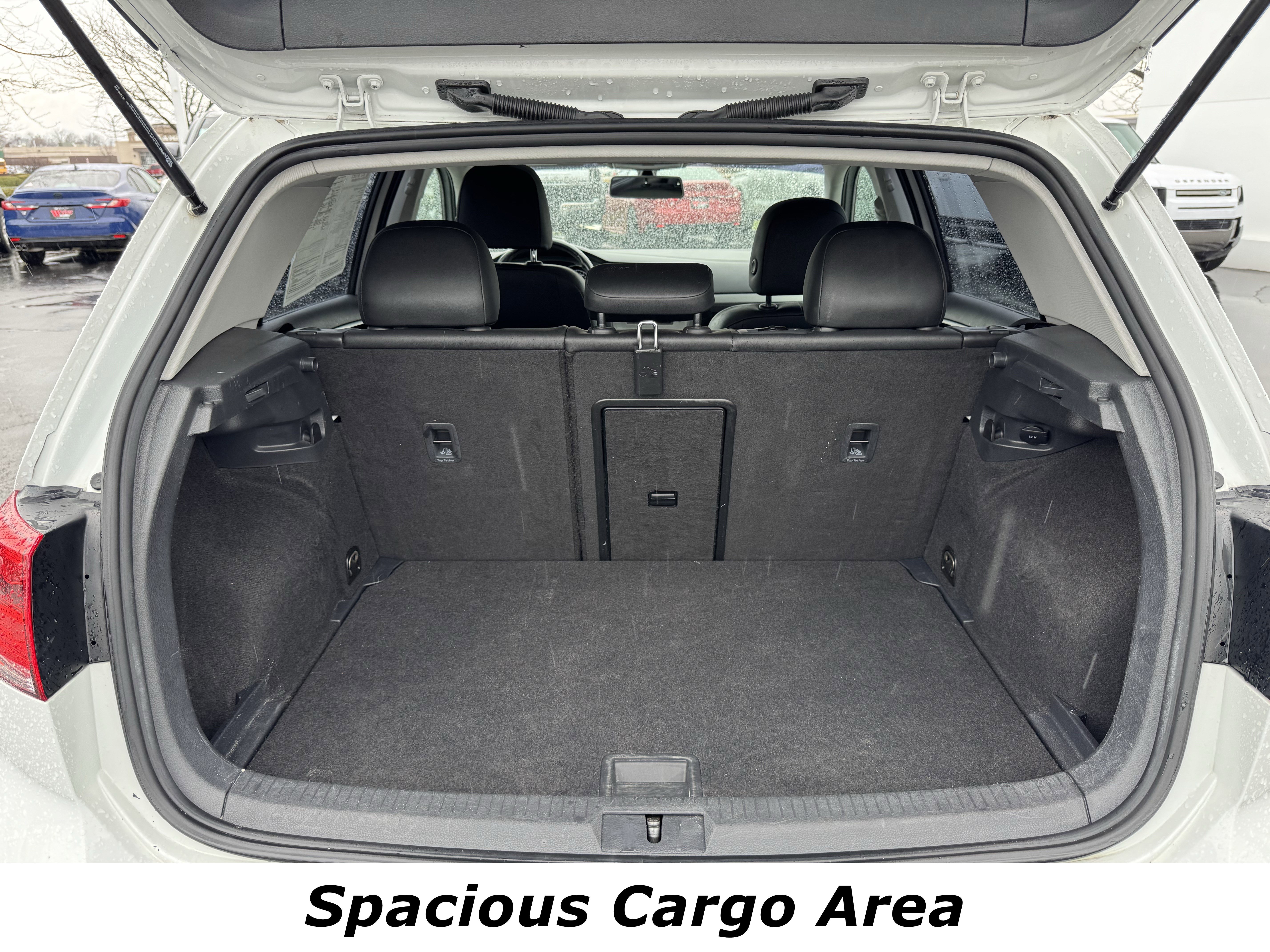 Used 2016 Volkswagen Golf SE image 13