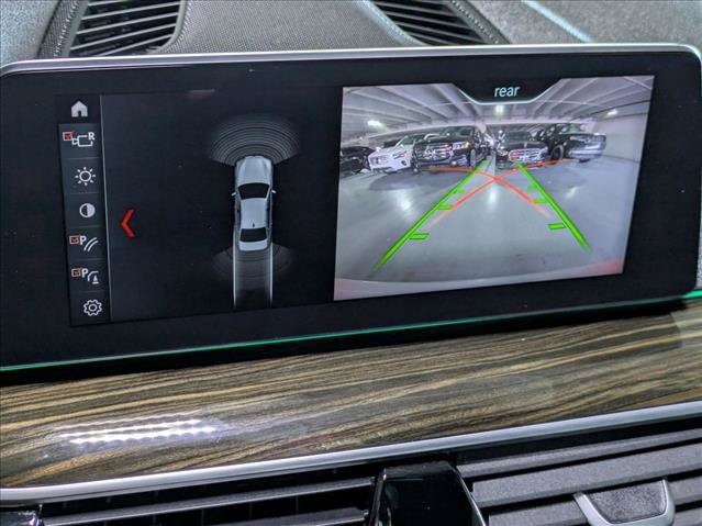 Used 2018 BMW 530e RWD image 12