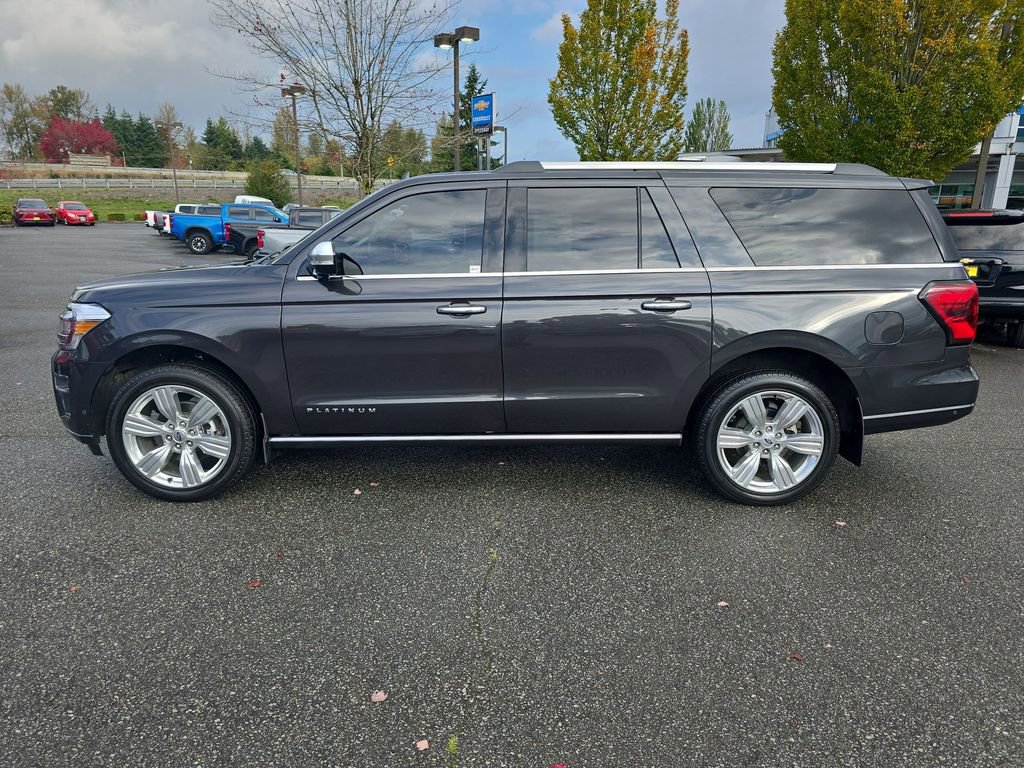 Used 2024 Ford Expedition Max Platinum image 3