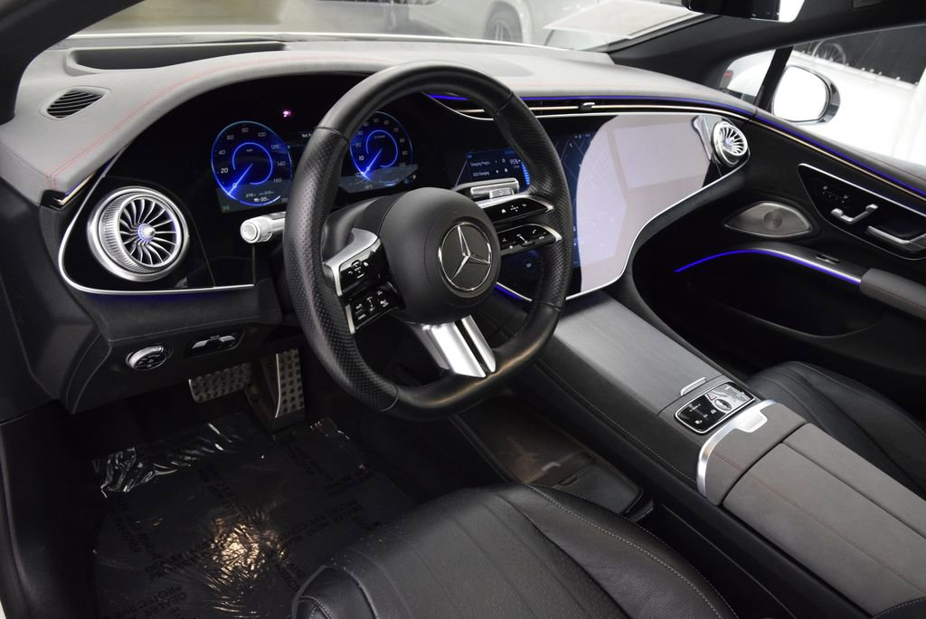 Used 2023 Mercedes-Benz EQS 580 4MATIC Sedan image 21